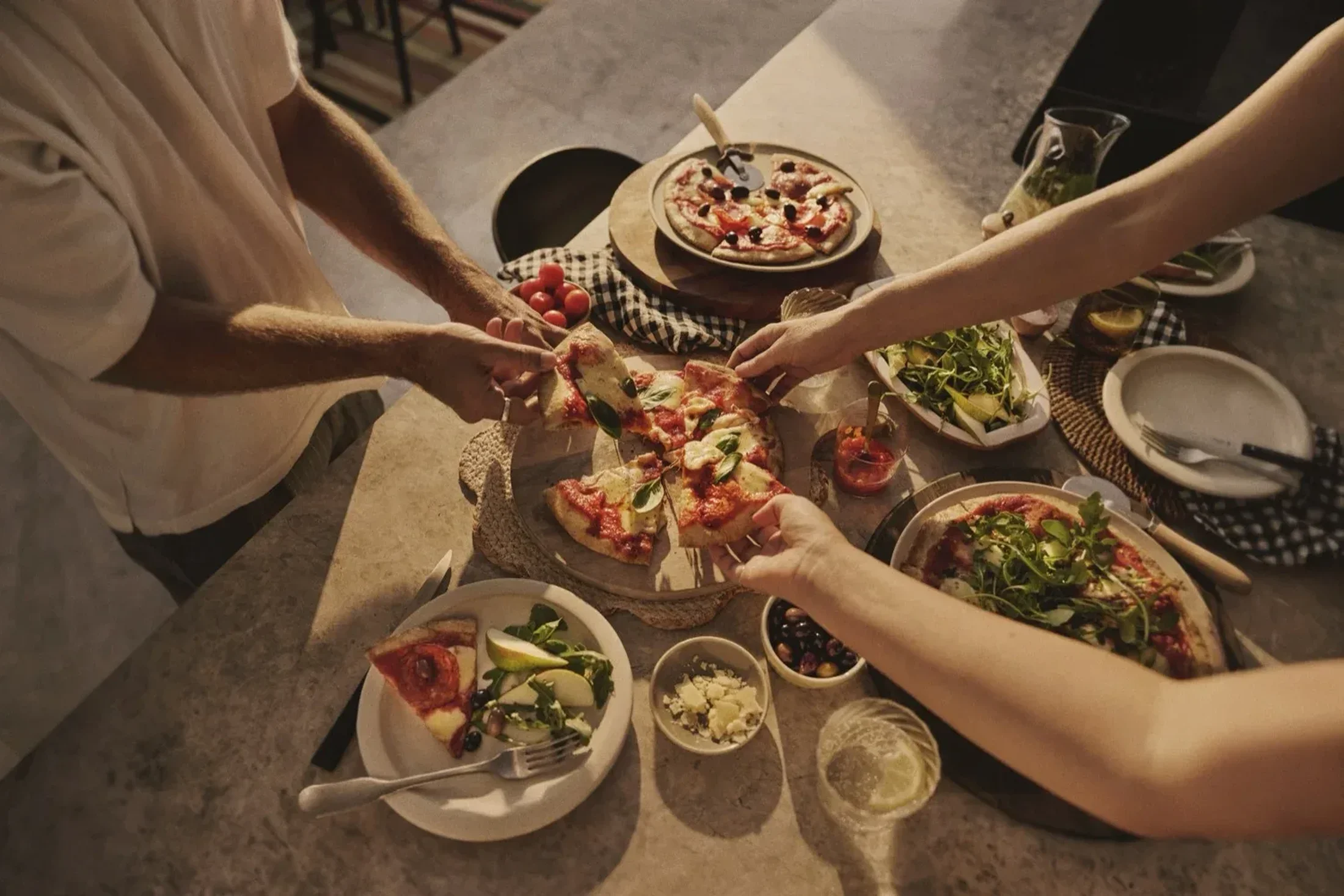 Family enjoying pizza night
