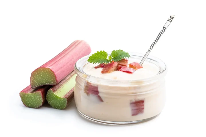 Lemon and rhubarb rice pudding.jpg