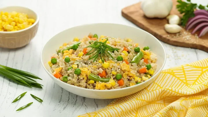 Vegetable fried rice.jpg